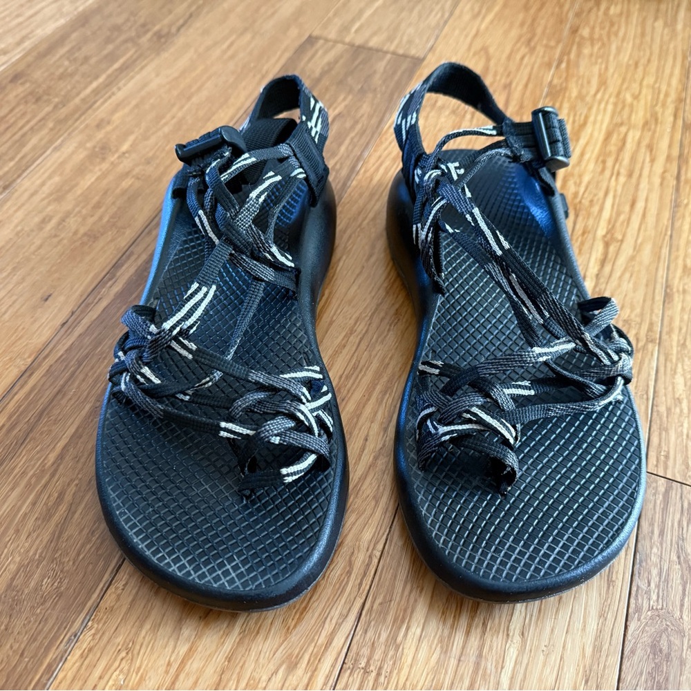 Chacos ZX3 Women’s Outdoor Sandals Size 9